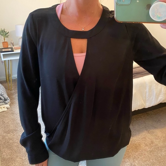 chiffon blouse - Picture 3 of 3